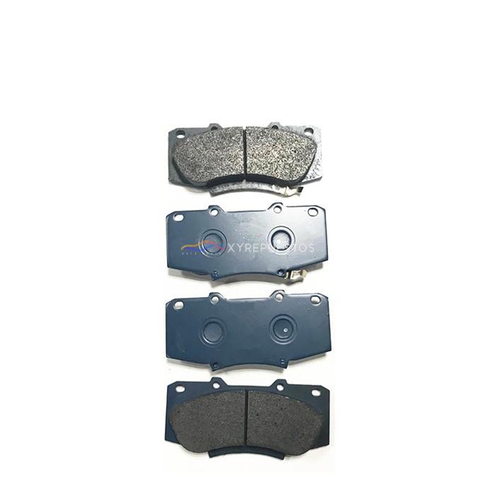  04465-0K330 04465-0K390 Auto Parts Brake Pads for Toyota Hilux