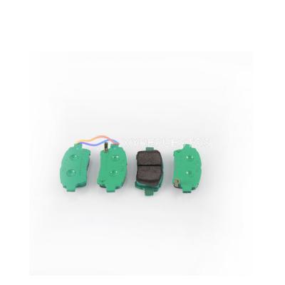 04465-13050 Car Spare Parts Brake Pads for Toyota 