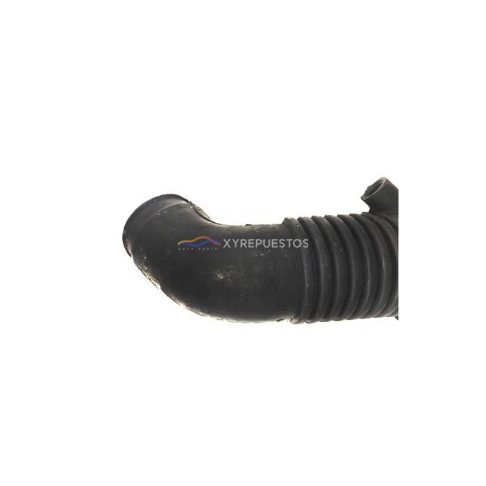 17881-76050 Auto Engine Pars Rubber Air Intake Hose for Toyota Camry Original 