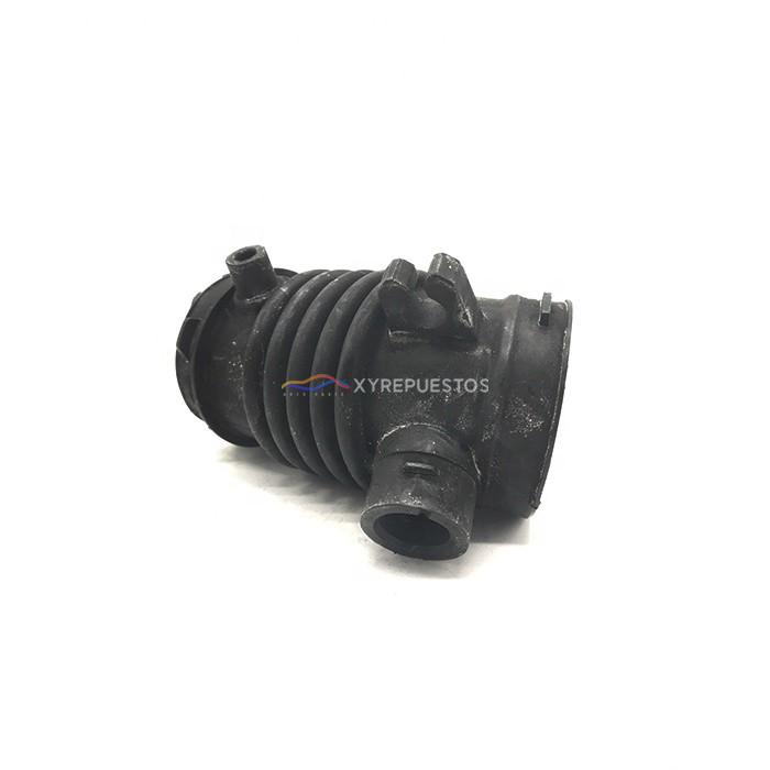 LF8J-13-221A Auto parts Rubber Air Intake Hose for Mazda 3 Original 