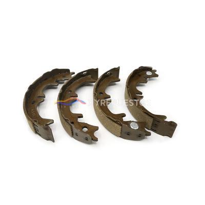 OEM S8952200 4654020050 4655020030 XYREPUESTOS AUTO ENGINE PARTS Repuestos Drum Brake Shoe Set  for TOYOTA CARINA CAMRY GS8430 